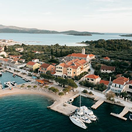 Hotel Spongiola Krapanj Eksteriør billede