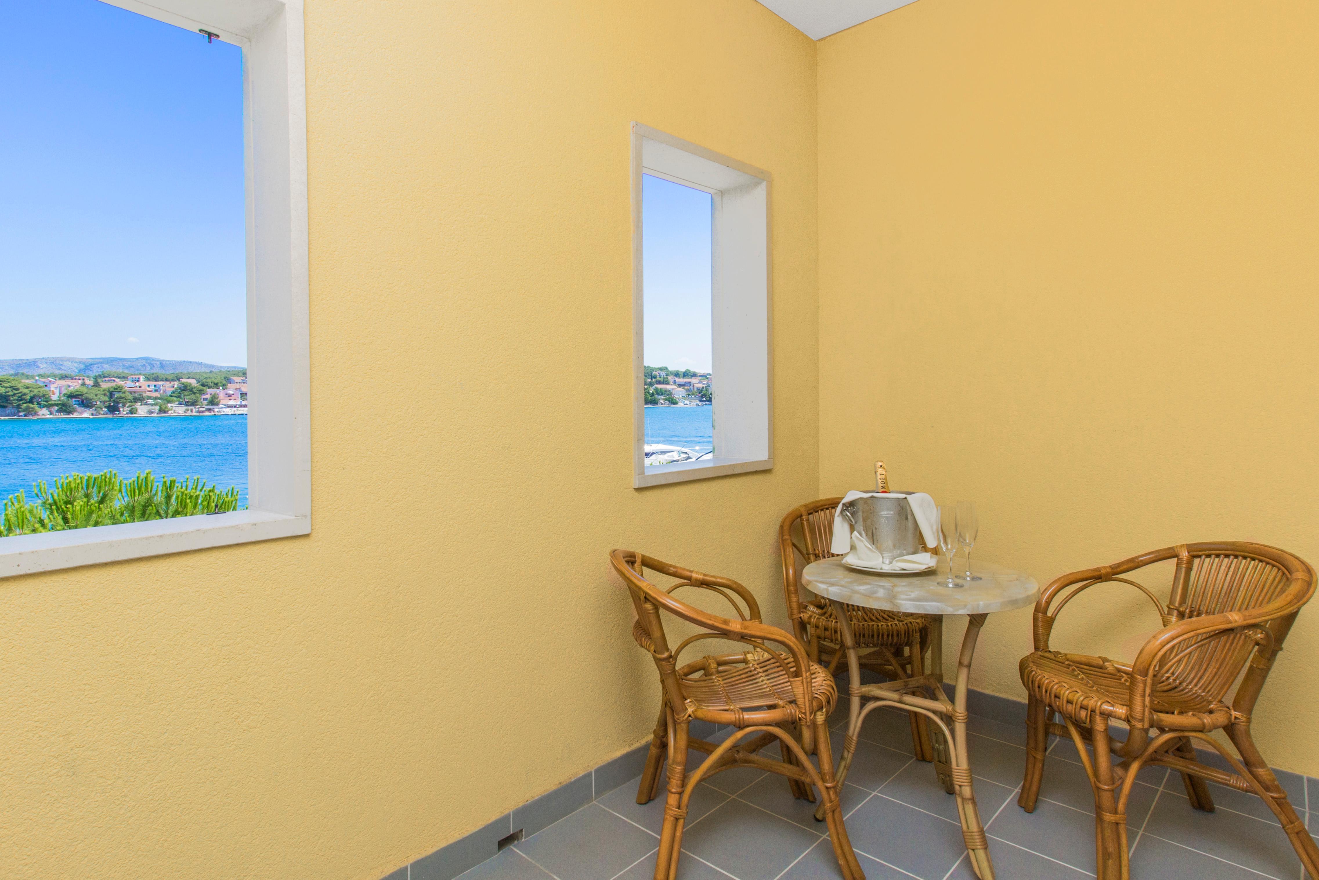 Hotel Spongiola Krapanj Eksteriør billede